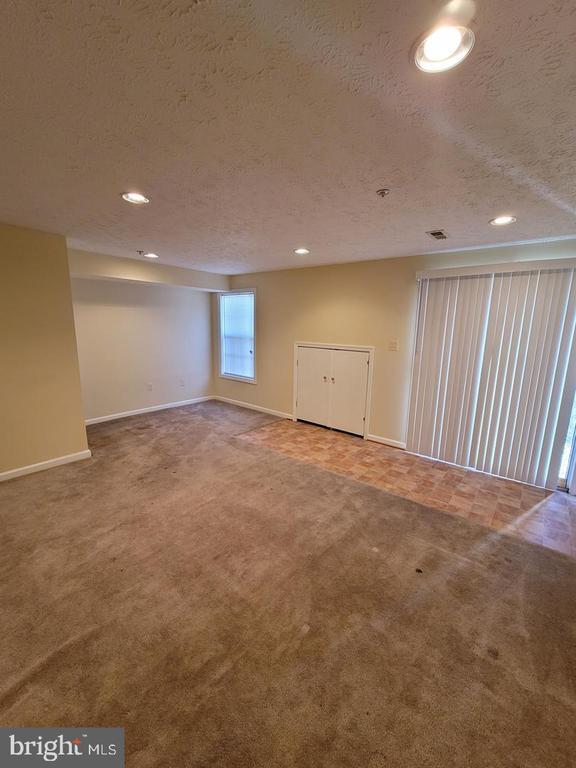 Building Photo - 12339 Sweetbriar Pl