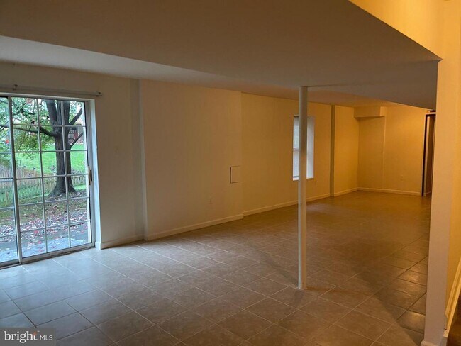 Building Photo - 2807 White Birch Ct