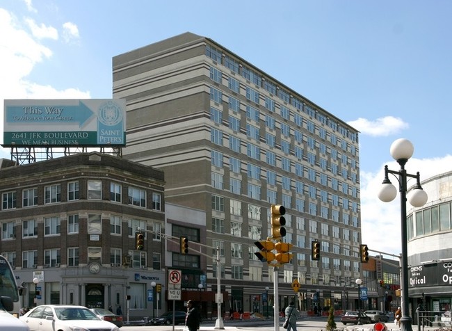Primary Photo - State Square Apartments