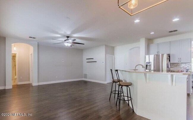 Building Photo - 12459 Sugarberry Way