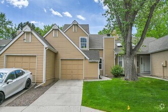 Building Photo - $2,800 - 3 Bed,  2.5 Bath Townhome in Arva...
