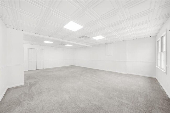 Building Photo - 11215 Highfield Chase Dr