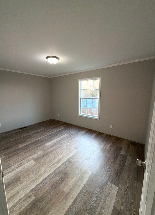 Building Photo - 796 Breazeale Rd