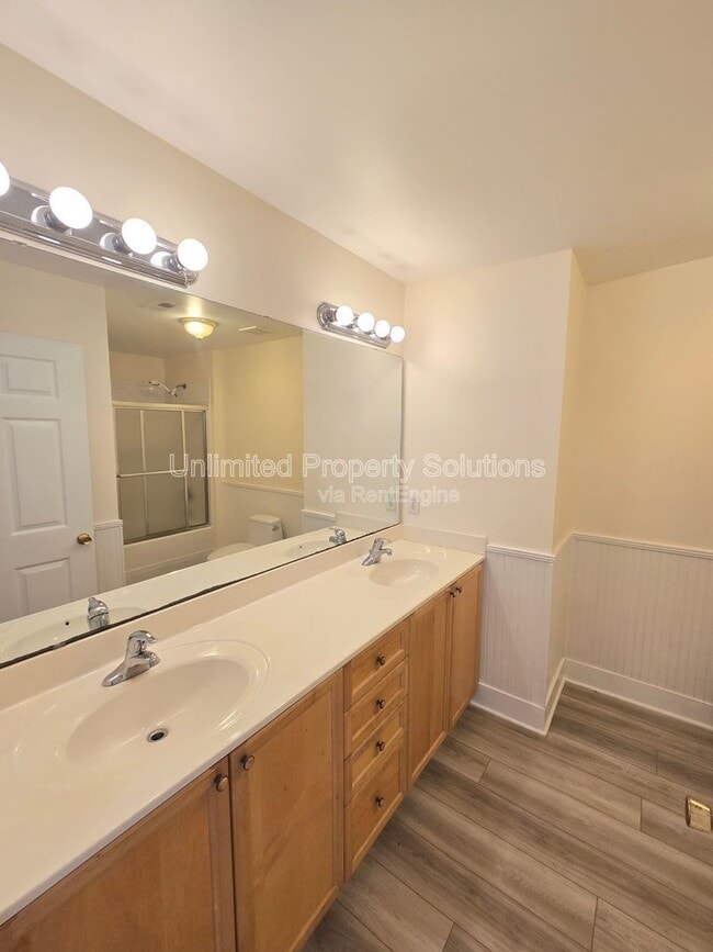 Building Photo - 2306 Wrightsville Ave