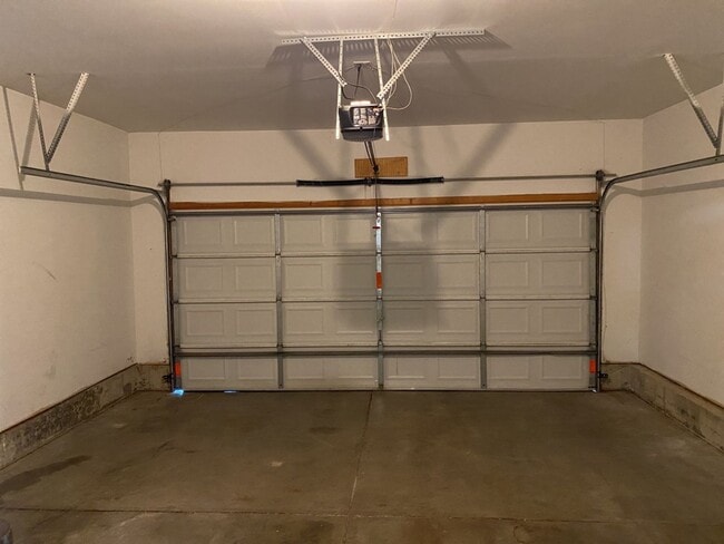 Building Photo - 3 Bed, 2 Bath Duplex in West Fort Collins close to Foothills