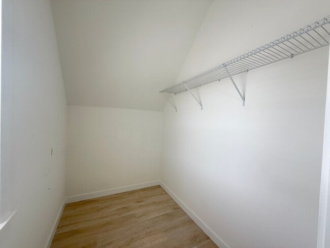 Building Photo - Pet-Friendly 3-Bedroom Home with Modern Features, Covered Deck & Bright Open Space