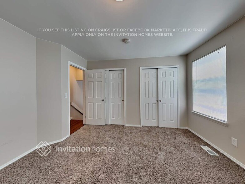 Building Photo - 5175 Paradox Dr