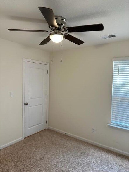 Building Photo - 3322 Harmony Ct NE