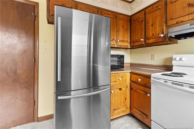 Building Photo - 6009 Dalton Rd