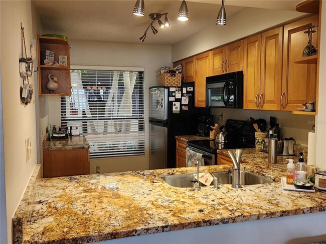 Building Photo - 6291 Bahia Del Mar Cir N