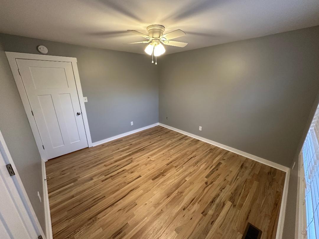 Guest 1 - 4737 E Circle Dr NW