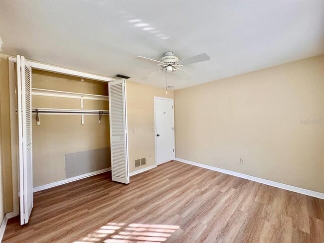 Building Photo - 2060 Attache Ct