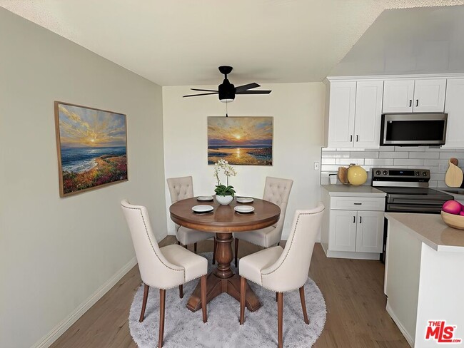 Building Photo - 10200 De Soto Ave