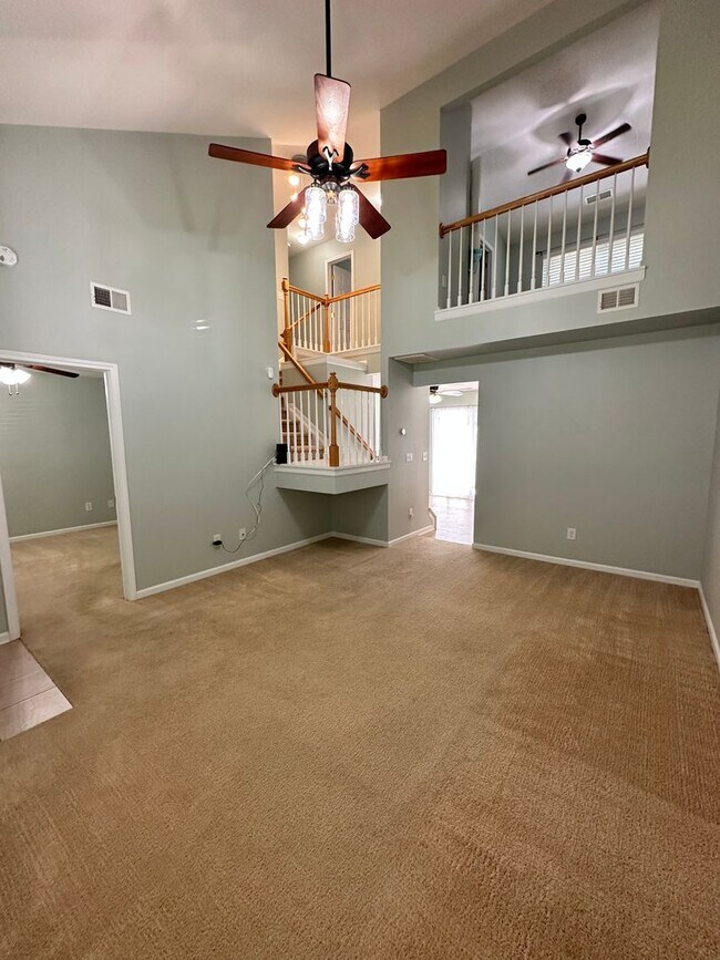 Building Photo - Exclusively Offered by Muse Realty Rentals...