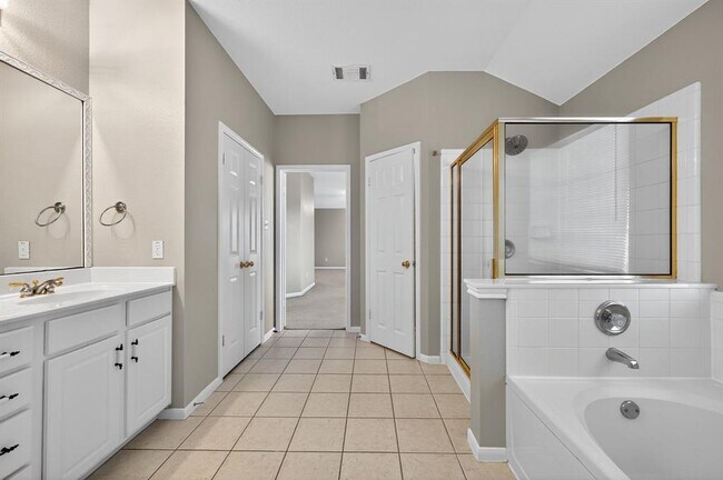 Building Photo - 2301 Candle Ridge Trail