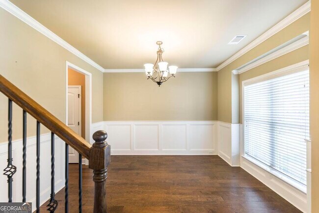 Building Photo - 203 Norfolk Cir