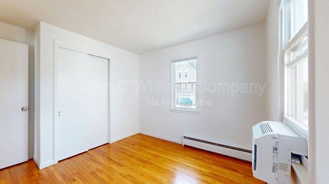 Building Photo - 161 Mona Terrace