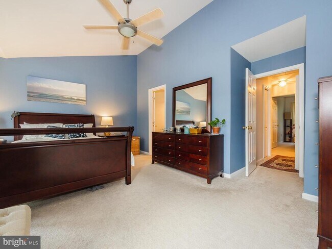 Building Photo - 9419 Steeple Ct