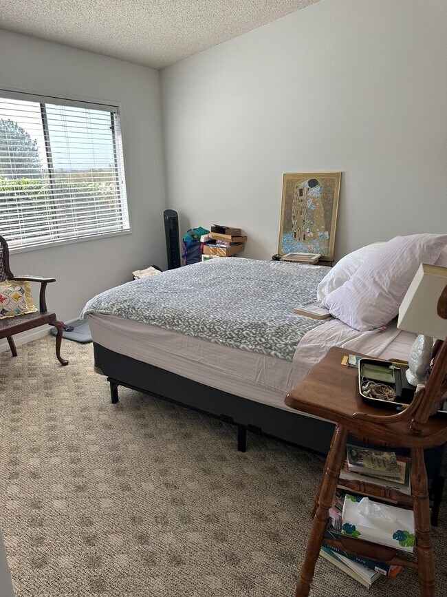 Building Photo - **Senior Community 55+ and Older** Large Home with Views!