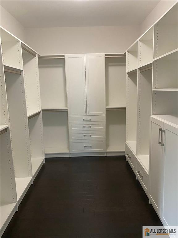 Building Photo - 30 Hamilton Dr