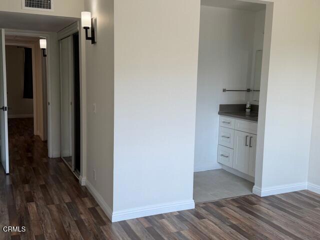 Building Photo - 2940 N Verdugo Rd