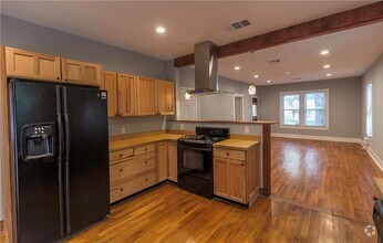 Building Photo - 4517 Avenue F