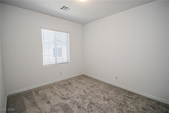 Building Photo - 20 Barbara Ln