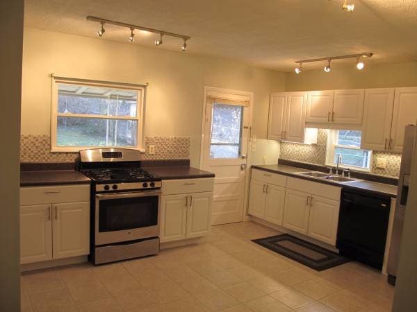 Building Photo - 2734 Coy St