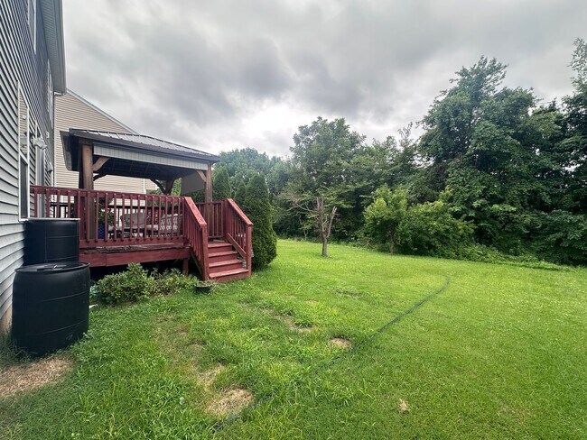 Building Photo - 5519 Bannon Crossings Dr