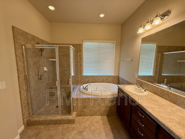 Building Photo - 10290 Cavalry Cir