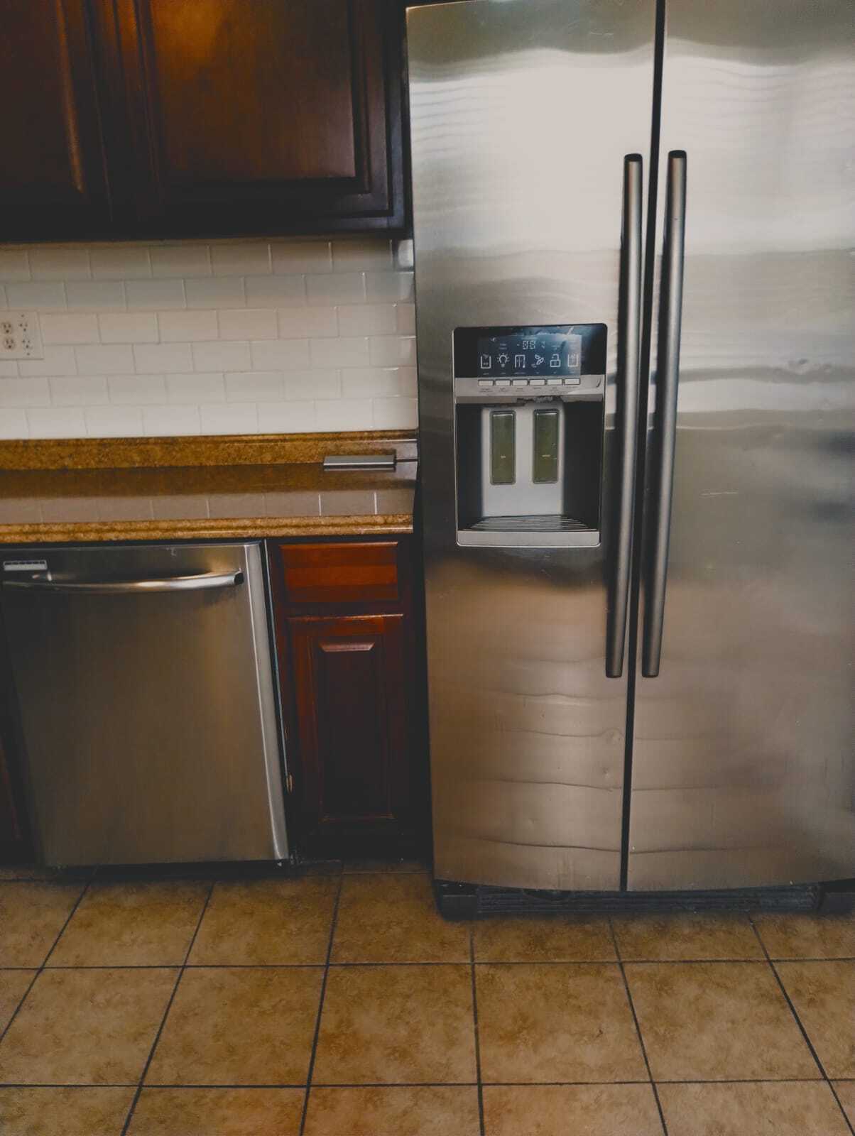 Building Photo - 1120 E 12th Ave