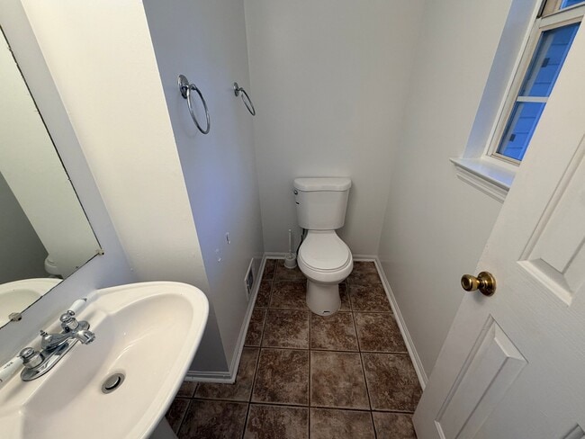 Building Photo - 7219 Mt Forest Terrace