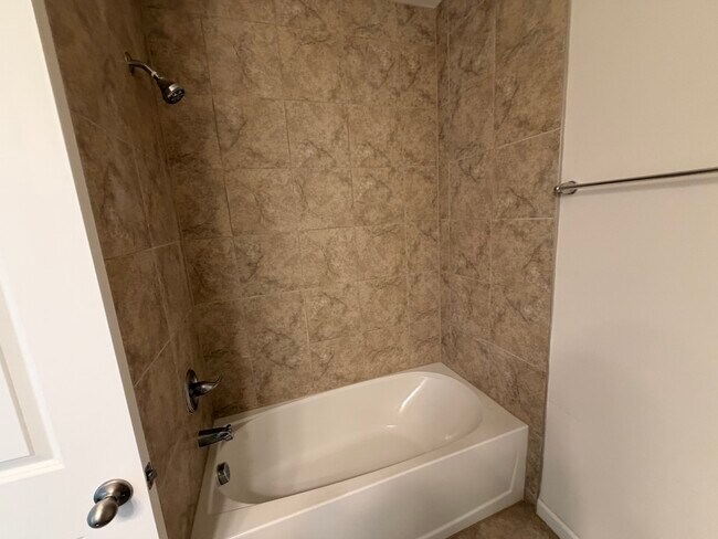 Building Photo - 17930 Turning Leaf Cir