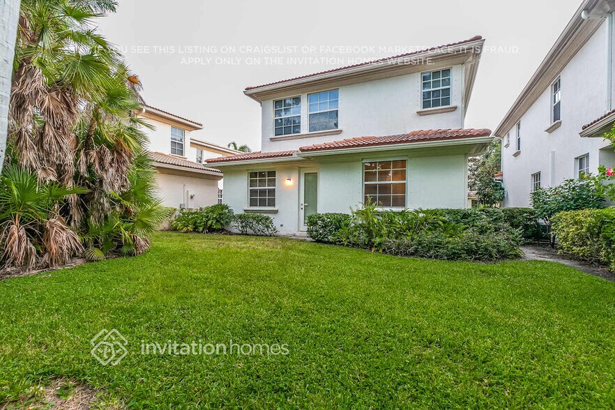 Building Photo - 375 Columbus St