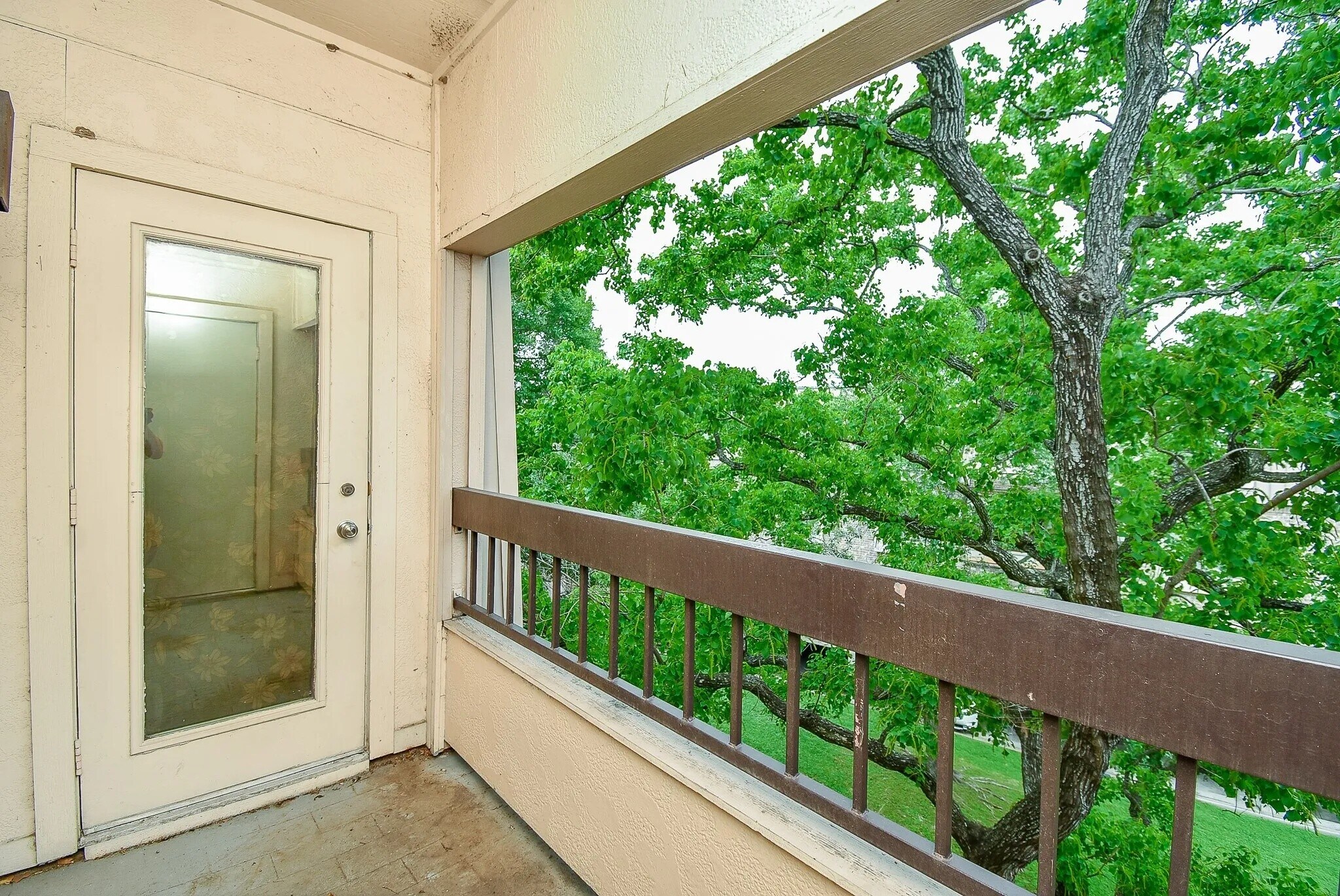 Building Photo - 2211 S Braeswood Blvd