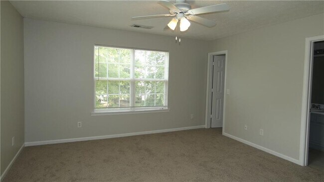 Building Photo - 5955 Mountain Top Pl