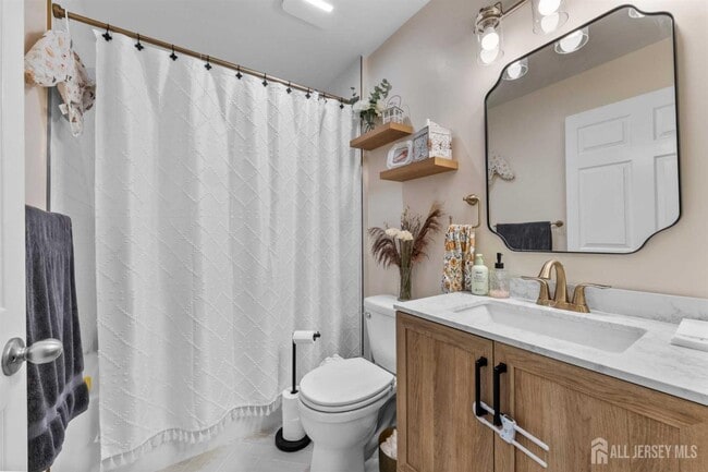 Building Photo - 9 Ruby Ct