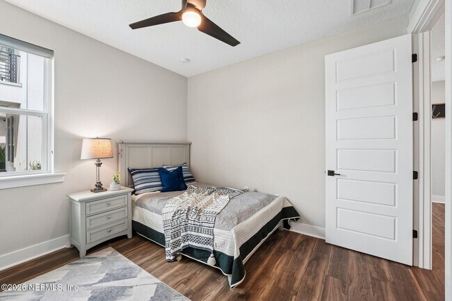 Building Photo - 10223 Silverbrook Trl