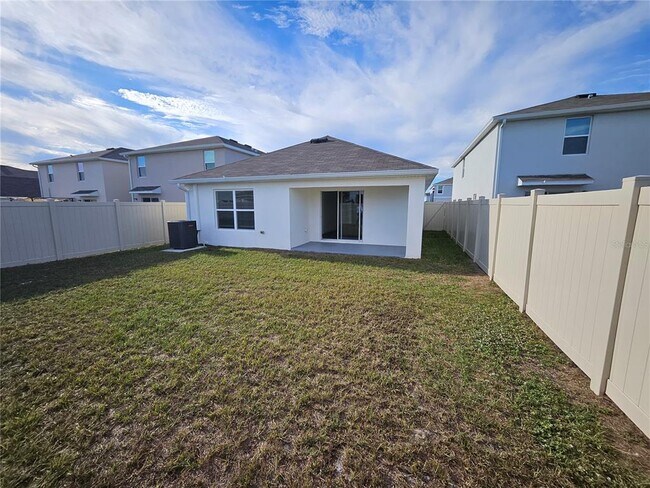 Building Photo - 2636 Hardin Wy