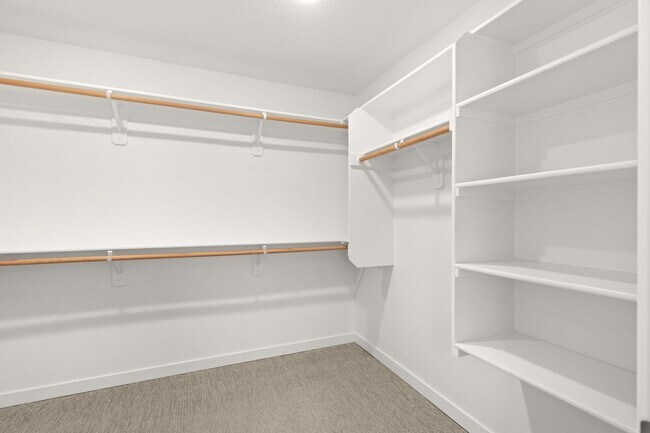 Building Photo - Stunning, Modern 4 bed home with attached ADU in King Neighborhood - AVAILABLE NOW!!