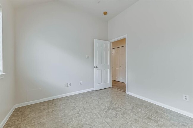 Building Photo - 10222 West Palm Lake Drive