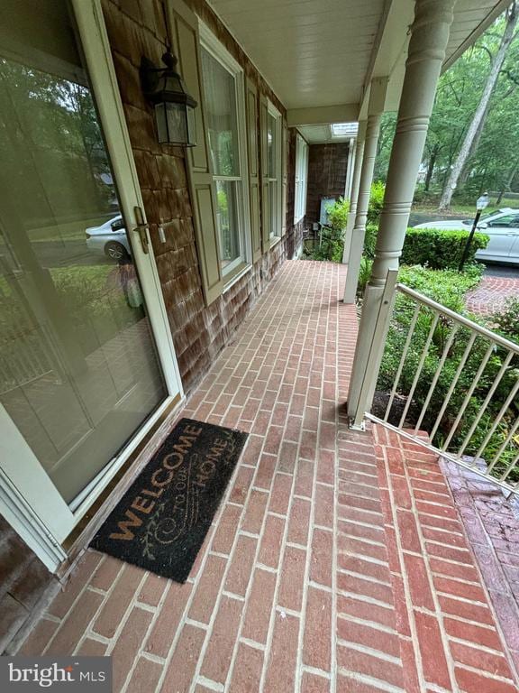 Building Photo - 29304 Woodridge Dr