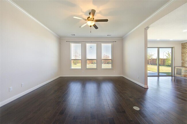 Building Photo - 6611 Hollow Bay Ct