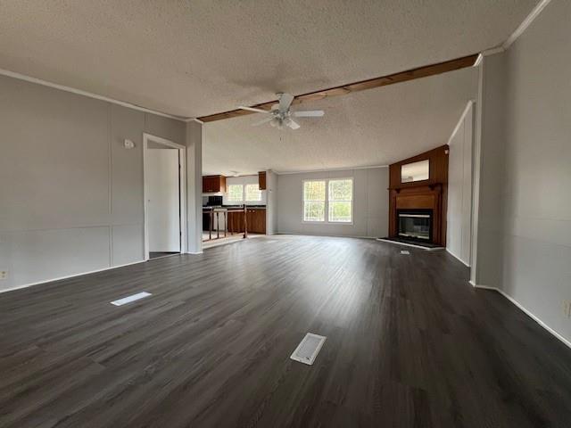 Building Photo - 1345 Bay St