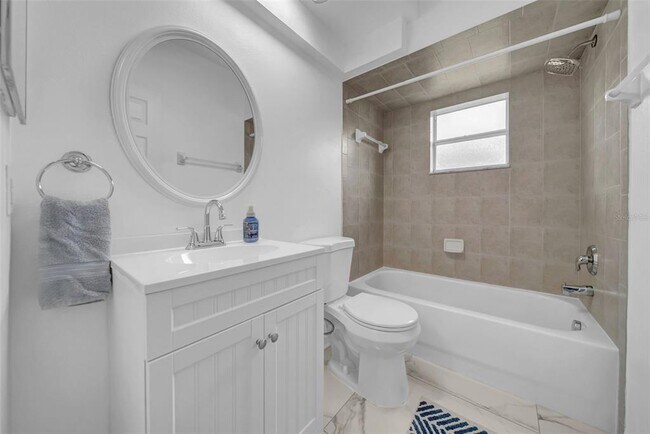 Building Photo - 4455 Gevalia Dr