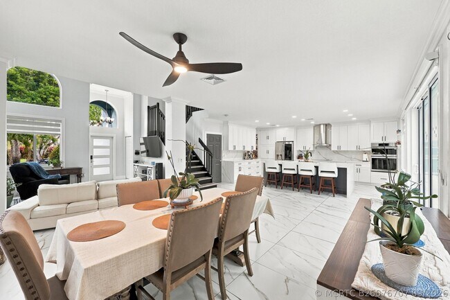 Building Photo - 7930 Rockport Cir