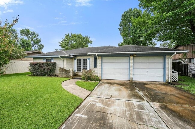 Primary Photo - 14206 Duncannon Dr
