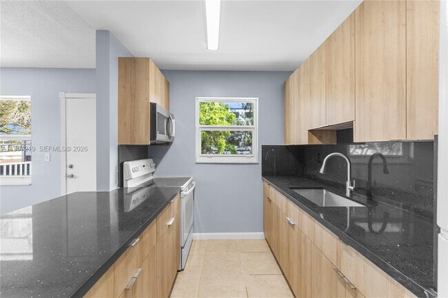 Building Photo - 3265 Griffin Rd