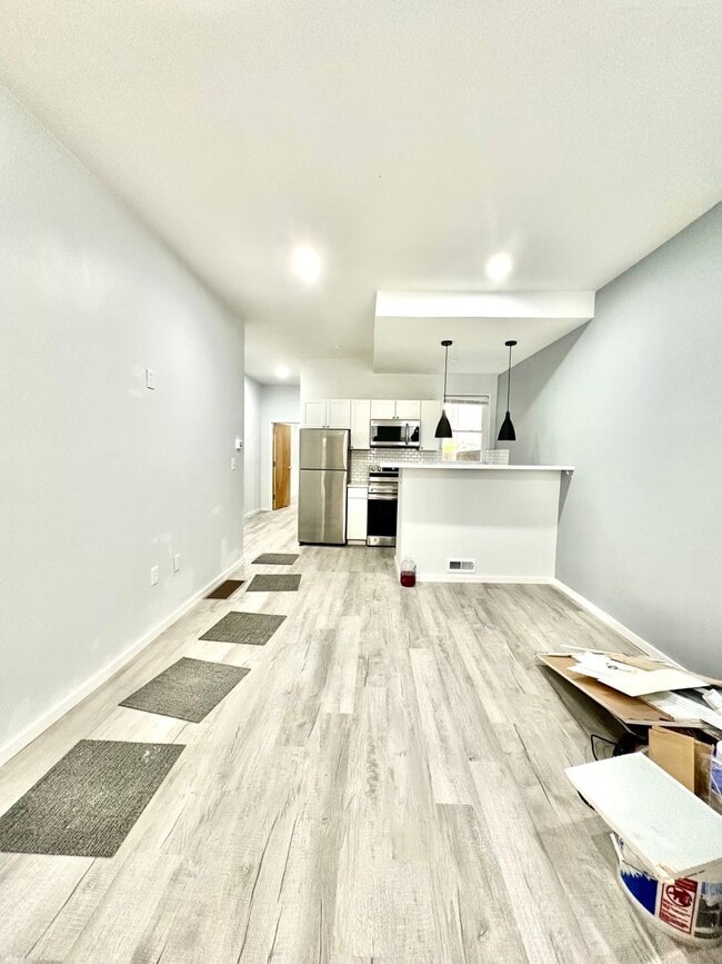 Building Photo - 1721 Mifflin St