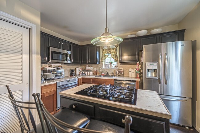 Building Photo - 303 Martin L King Ave